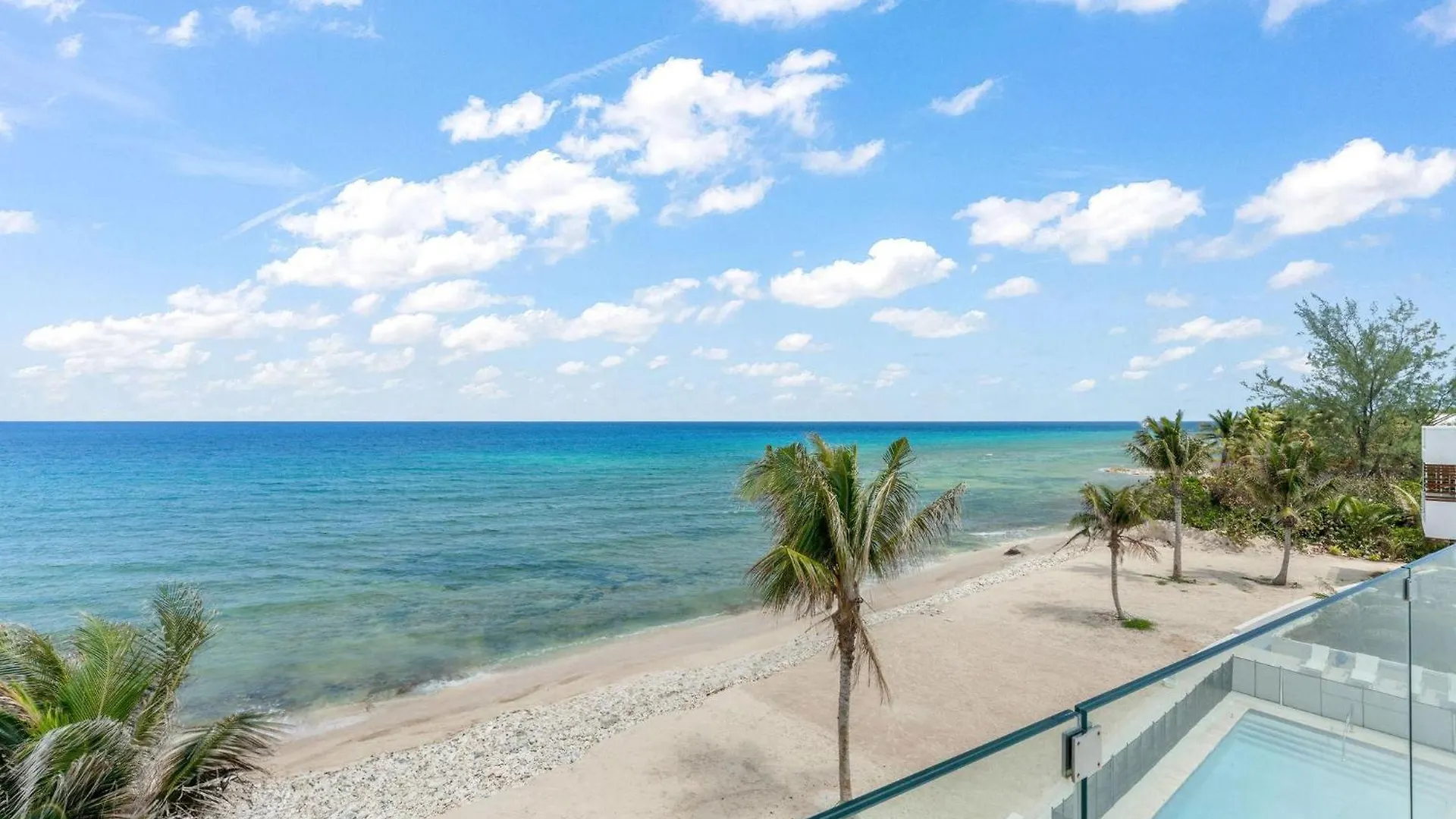 Silver Reef 4 Oceanfront Condo North Side 0*,  케이맨 제도