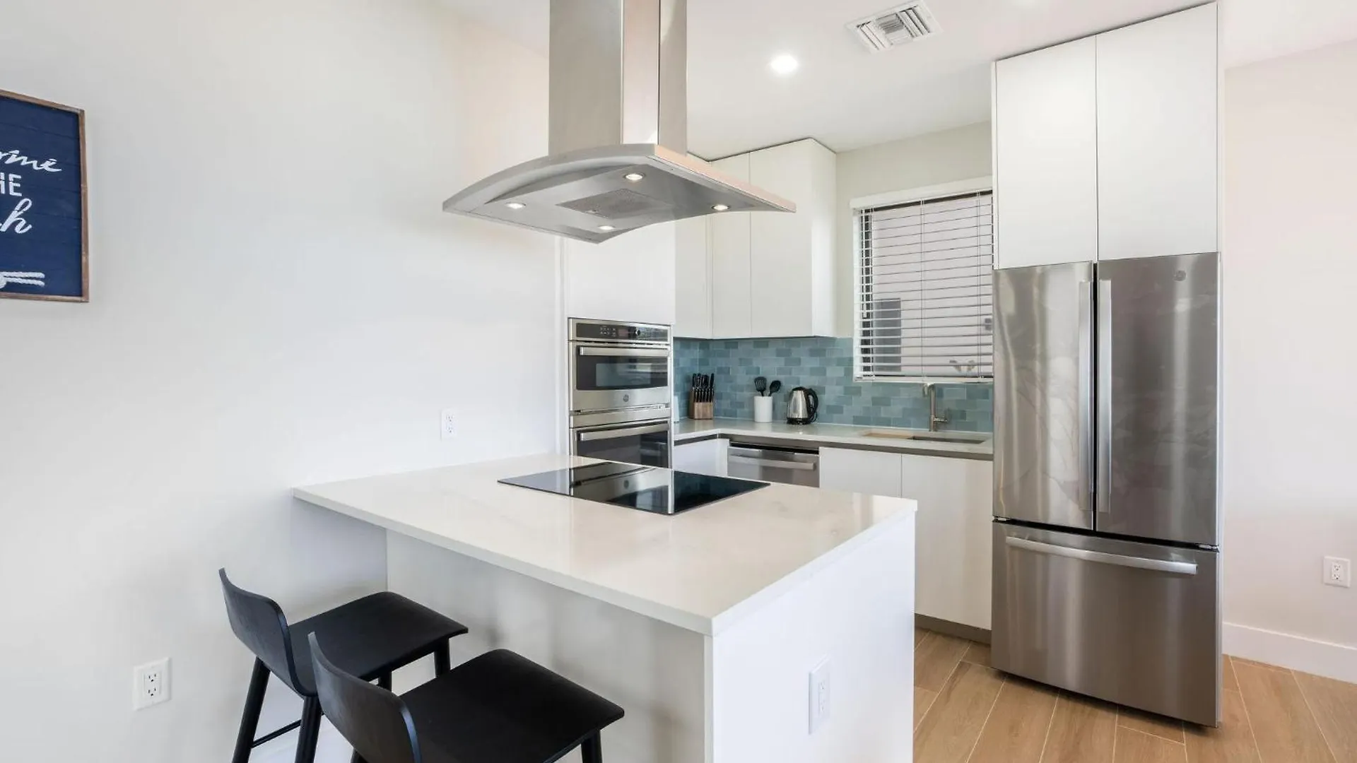 Silver Reef 4 Oceanfront Condo North Side