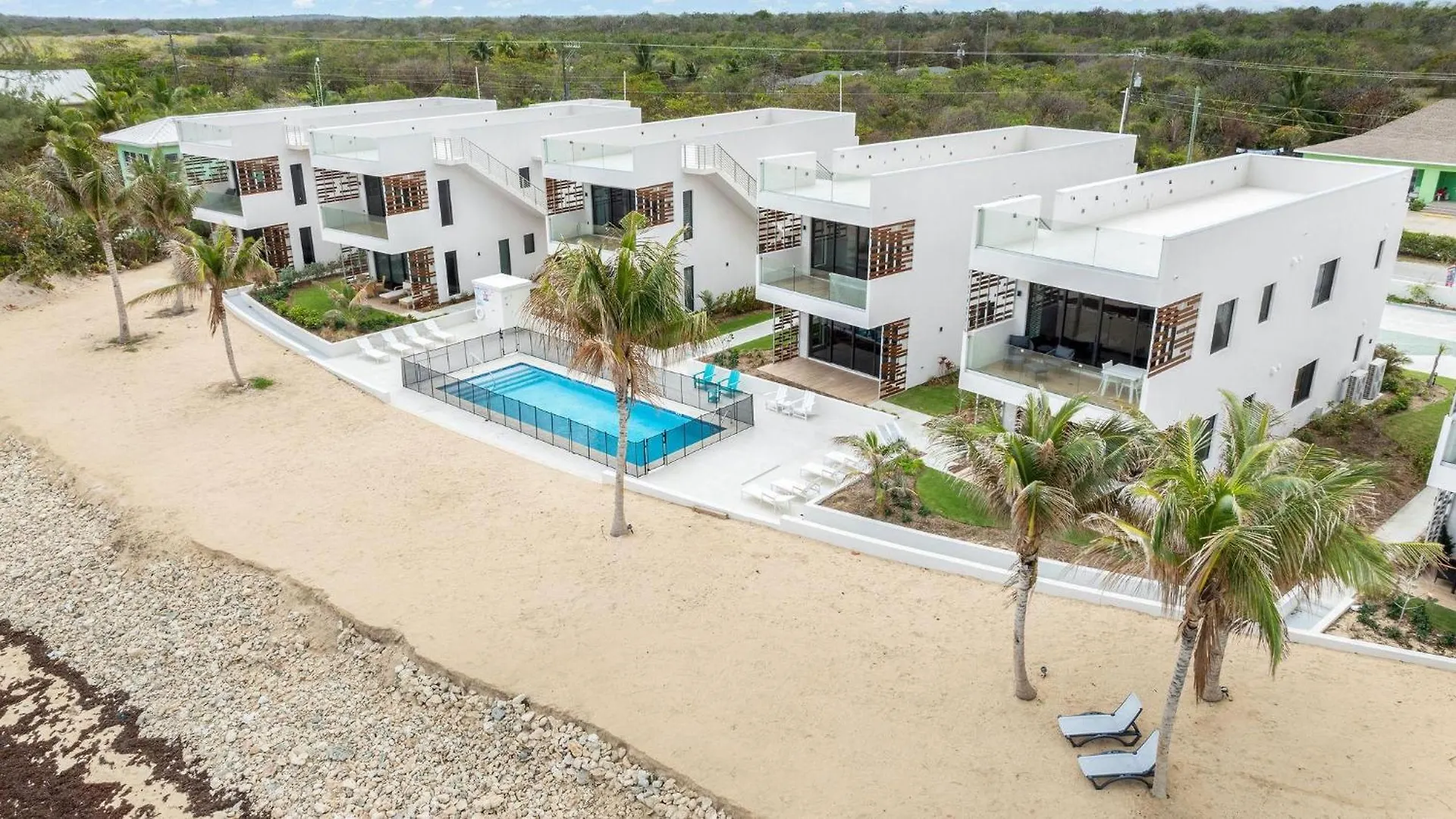 Silver Reef 4 Oceanfront Condo North Side 0*,  케이맨 제도