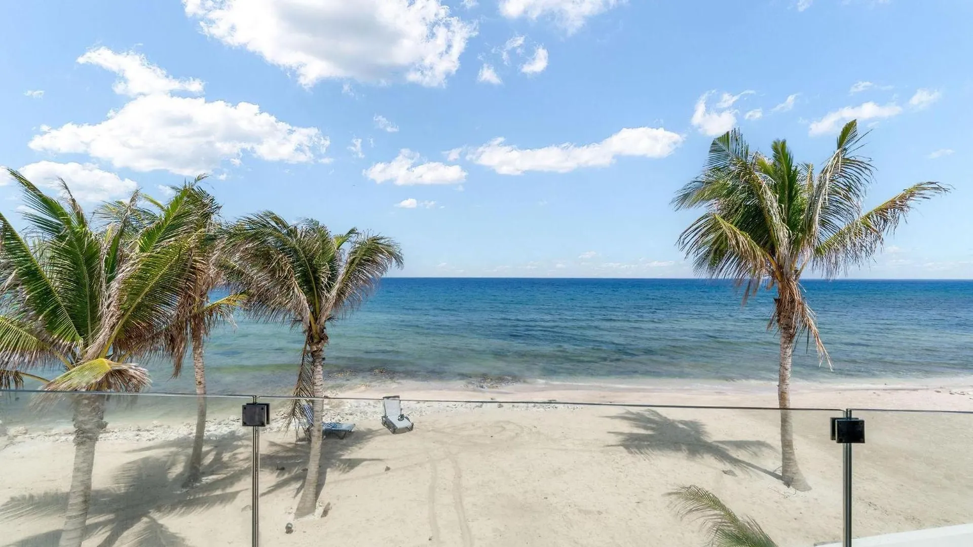 펜션 Silver Reef 4 Oceanfront Condo North Side 케이맨 제도