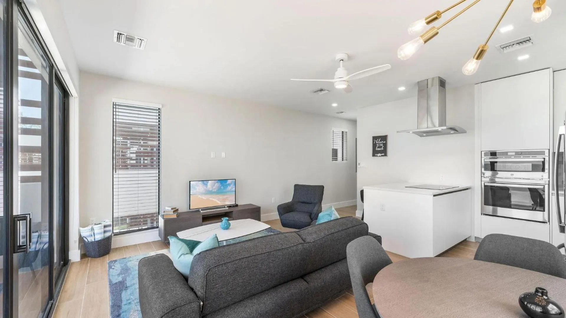 Silver Reef 4 Oceanfront Condo North Side 0*,